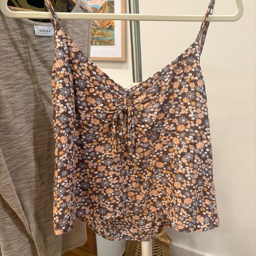 New with Tags Volcom Floral Tank Top